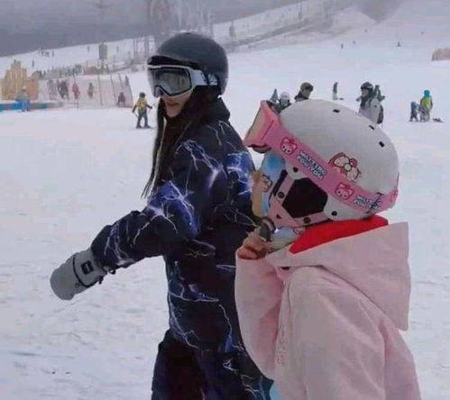 爆料滑雪教练视频大全集,揭秘滑雪技巧与训练方法 第1张 爆料滑雪教练视频大全集,揭秘滑雪技巧与训练方法 第1张